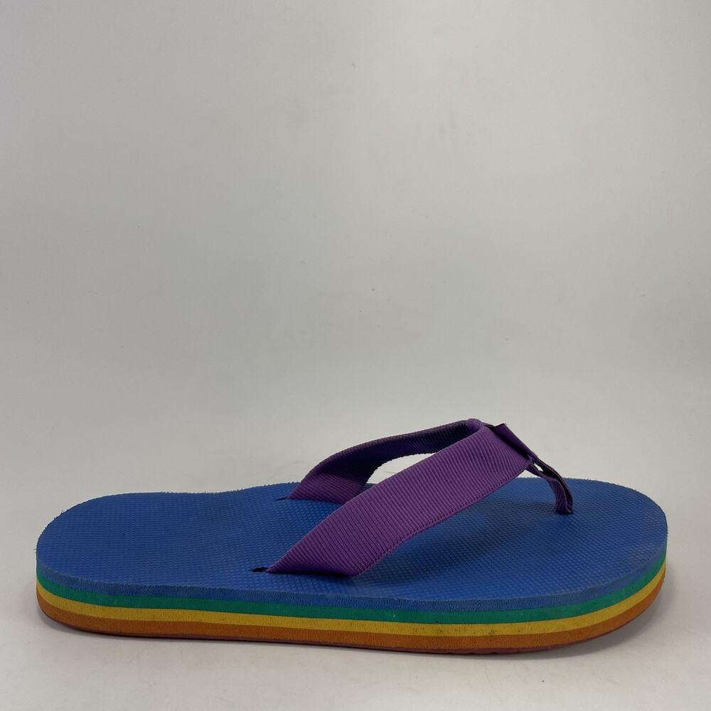 Teva Mush II Rainbow Sandals Purple Womens Size 8 M Thong Flip Flop Pride